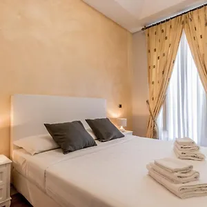 - Pietra Apartamento Roma