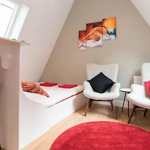 Saint Claire Studio's Amsterdam